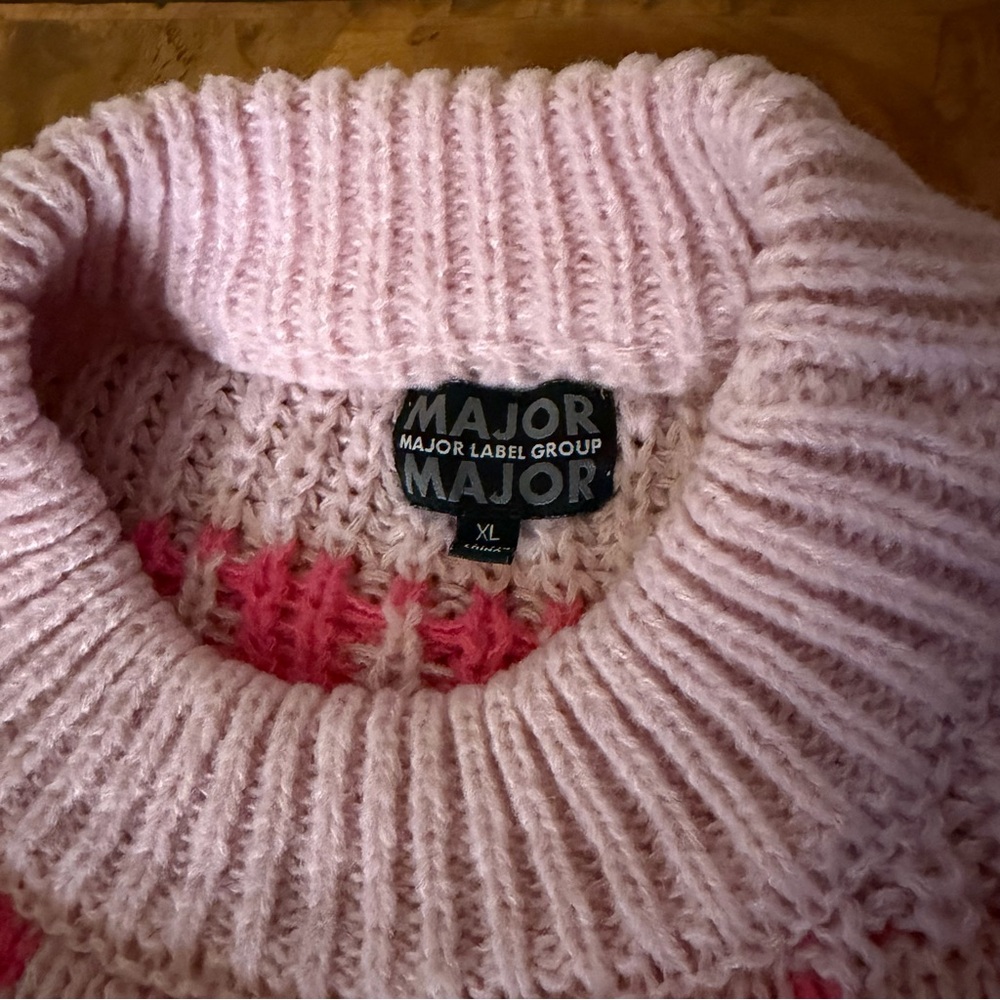 Major Label Group XL Pink Heart Oversized Sweater Knit - Picture 5 of 10